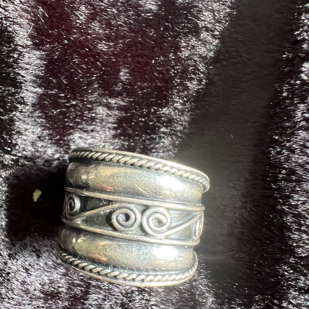 Sterling Silver Scroll Design Ring - image 7